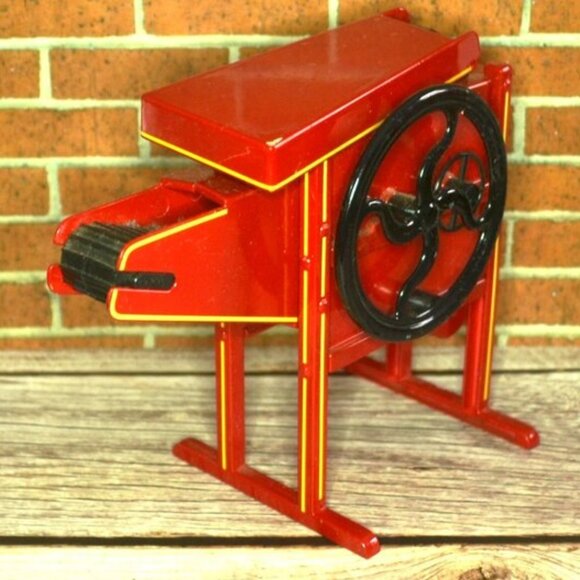 Vintage Ertl Corn Shredder Toy Kitchen Decor Rustic Red Primitive Accent - Picture 4 of 11
